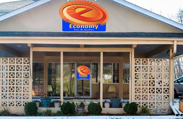 Economy Inn & Suites