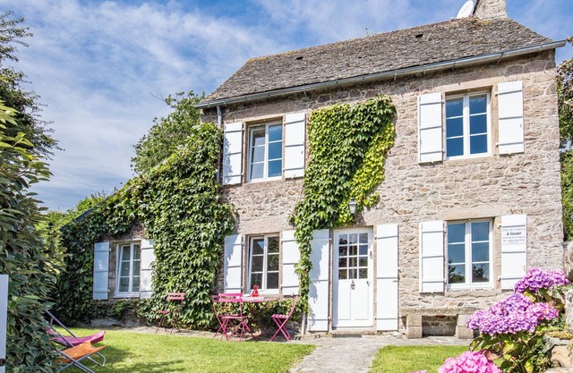 Eculleville: Nice cottage close to the sea