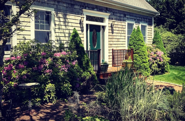 Edgartown Long Point Escape, Very Spacious Quite Private Location, Central A/C