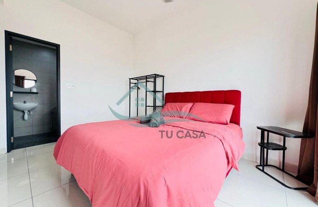 Edu Suite 2bedroom in Setia Alam