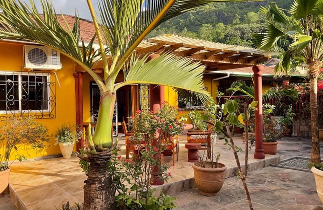 Effie Mountain View Halona villa