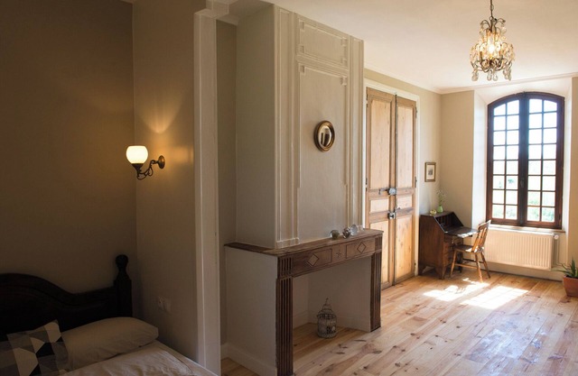 Ehemaliges Weinchâteau in der Gascognechambre 3/Gesamt 4 Zimmer à 2 Personen