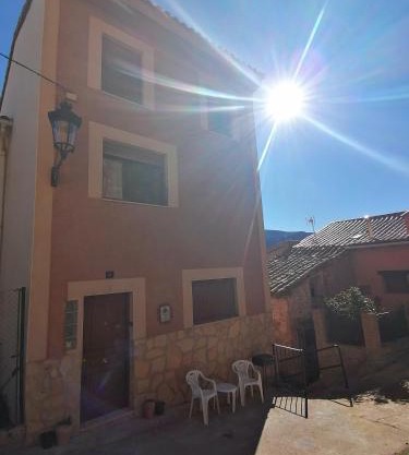 El Castillejo de Camarena de la Sierra