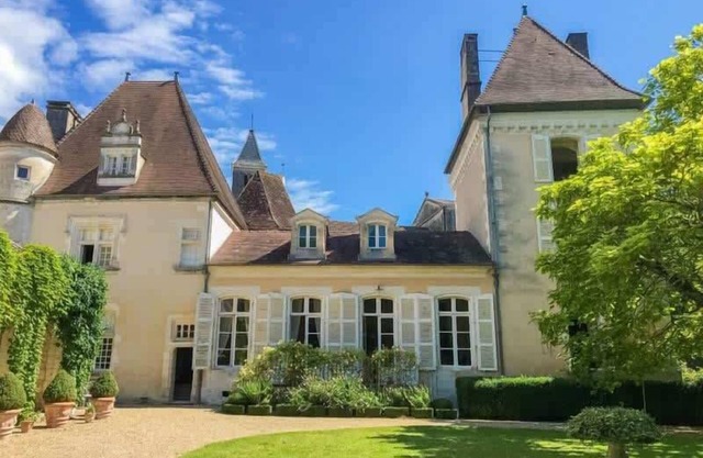 Elegant 14th-Century Château in Celles, Dordogne