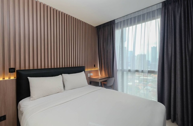 Elegant And Comfort 1Br At Ciputra World 2 Apartment