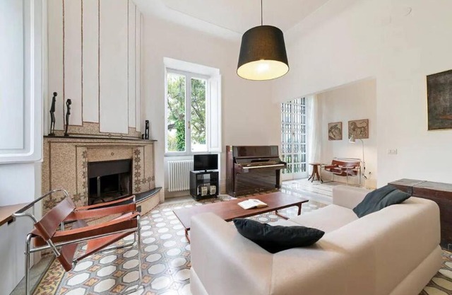 Elegant and spacious Apartment in Rome - Metro B1