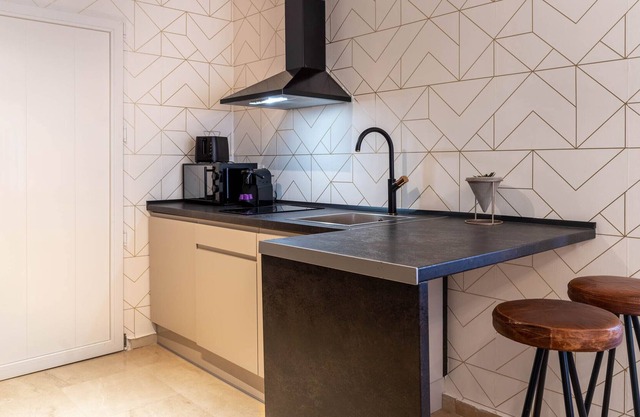 Elegant & Modern Apparment in the Heart of Granada