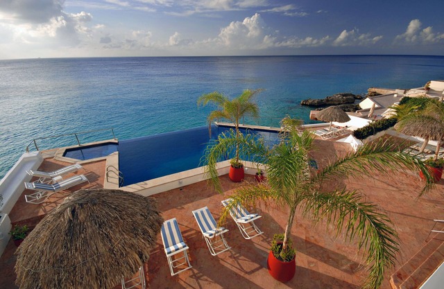 Elegant Oceanfront Condo with Double Master Suites