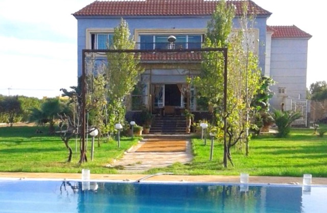 Elegant Villa in Laghnimyene with Private Pool