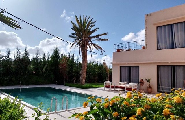 Elegant villa with private garden and swimming pool, not overlooked