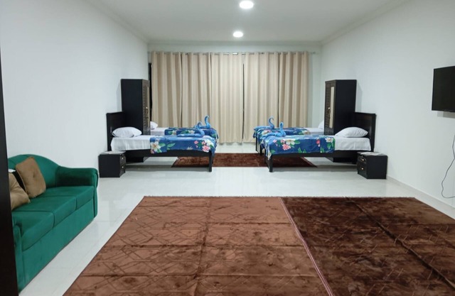 Eleganza House 00