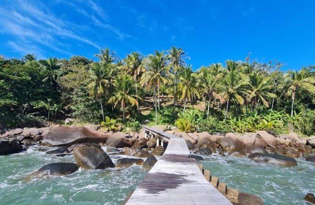 Elephant GuestHouse Beira Mar - Suítes com Café da Manhã