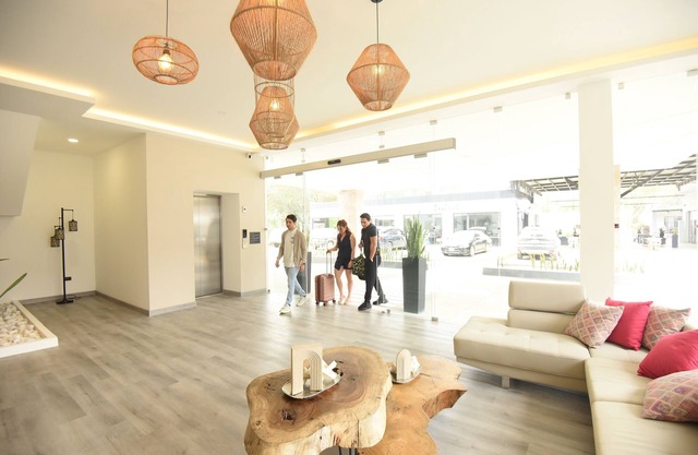 ELITHE Hotel