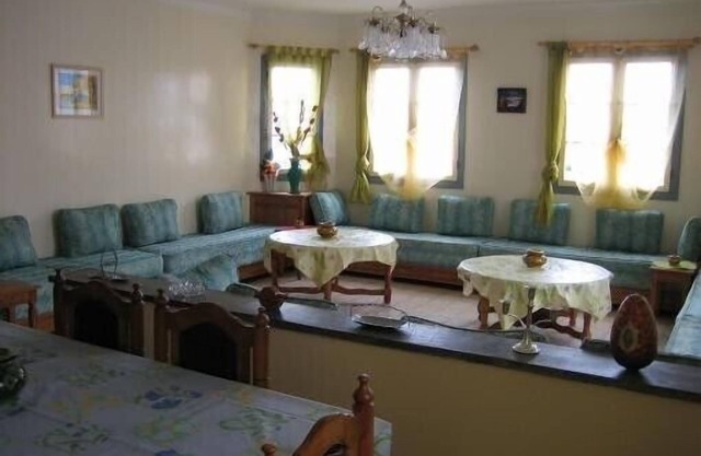 Eljadida, comfortable rooftop apartment