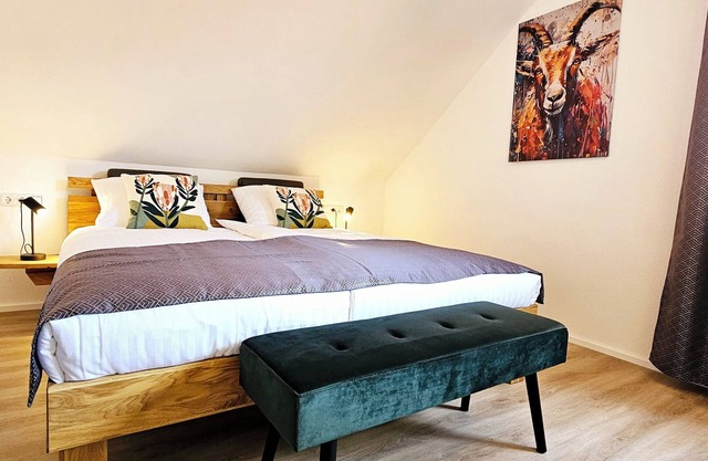Elodia Luxury Apartment - Wi-Fi, Smart TV, Terrace, Kitchen, Towels