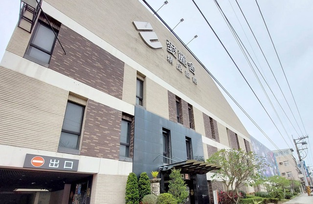 ELYSEES MOTEL