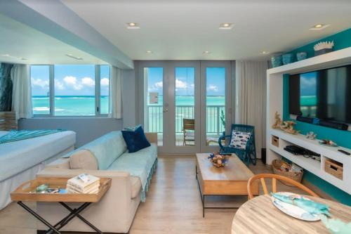 Enchanted Honeymoon Isla Verde Beachfront