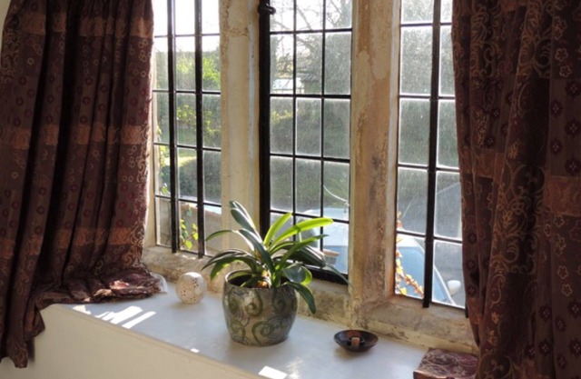 Enchanting 16th century manor house