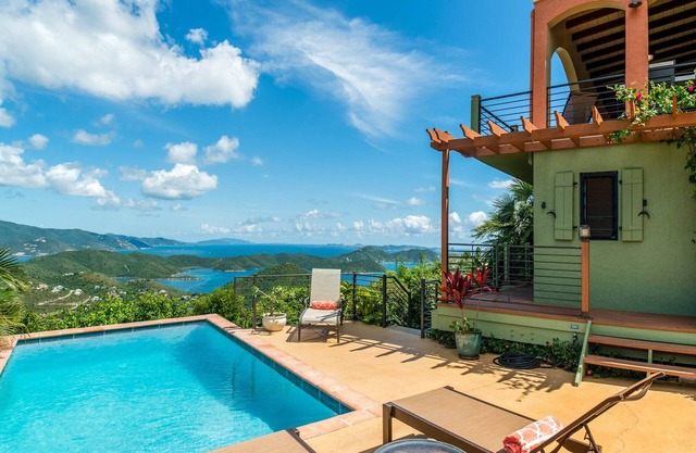 Enchanting! HUGE VIEW, 1-3 BR, pool, decks, gardens, styled comfort, privacy,