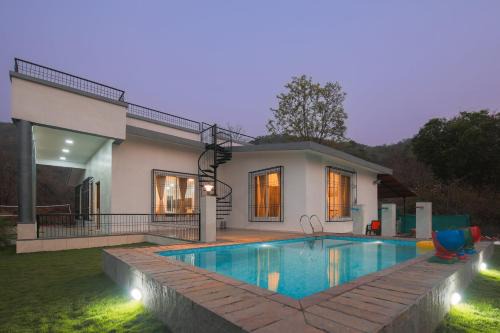 Enchanting Pastures by VEO - Part of StayVista