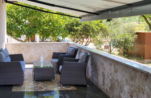 Enjoy a wonderful vacation in this appealing vacation home.