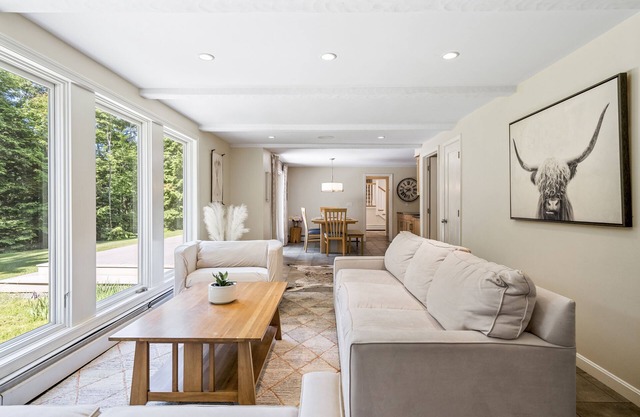 Enjoy an Evergreen Adventure; Relax in our Zen-like New Hampshire home