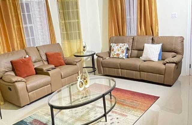 Enjoy peace and serenity in this lovely home boasting sea view