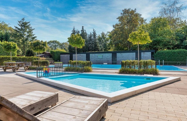 Enjoy the detached Basic Bungalows, ideal for smaller groups up to 4 people.