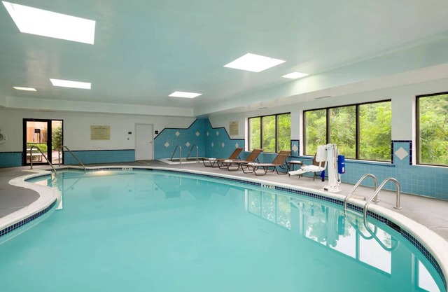 Enjoy the Perks! 2 Pet-friendly Units, Free Breakfast & Parking, Indoor Pool!