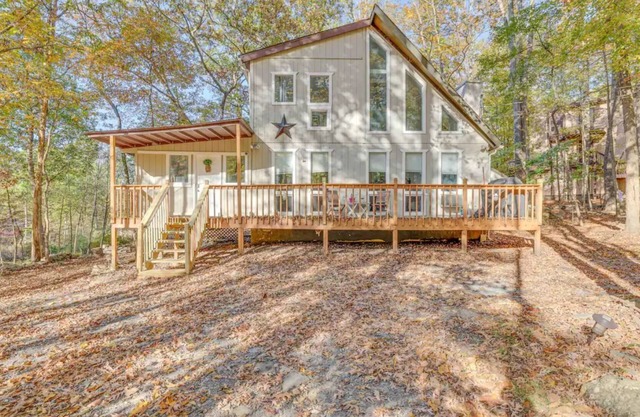 Enjoy the scenic Pocono Mountains at this lovely and unique renovated home!