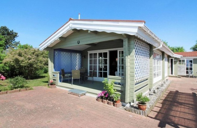 "Enrik" - 123m from the sea by Interhome