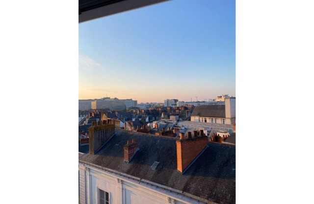 Entire apartment in an iconic building in Nantes