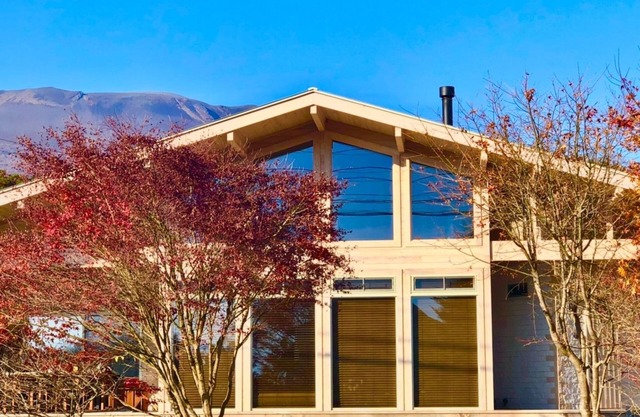 Entire building reserved 250 Large luxury Finnish log house with panoramic views of Mt Asama/Kitasaku-gun Nagano