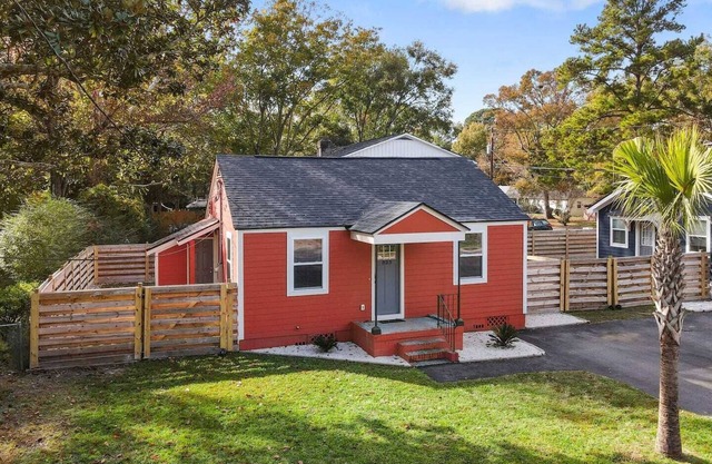 Entire Home - Great Location