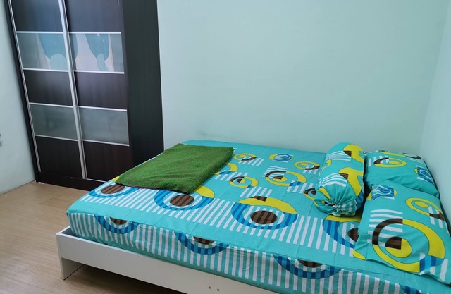 Entire house for 4 persons near Bukit Jalil Pavillion Mall and Park