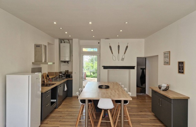 Entire house in the heart of Périgord for 6 to 8 people
