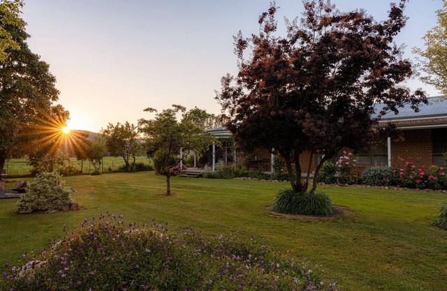 Entire House -The Kingsley, King Valley