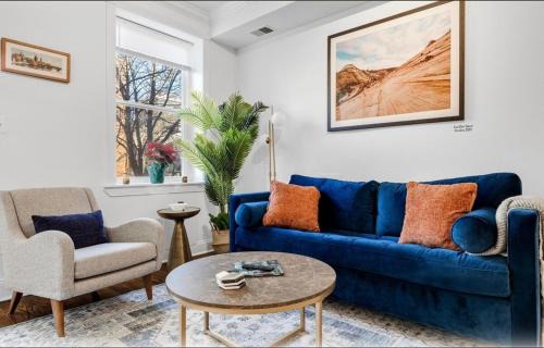 Entire Rowhome In Northwest Washington