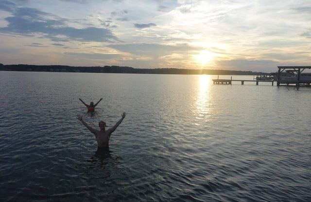 Escape to Amy's Mink Cabin on Lake Greenwood