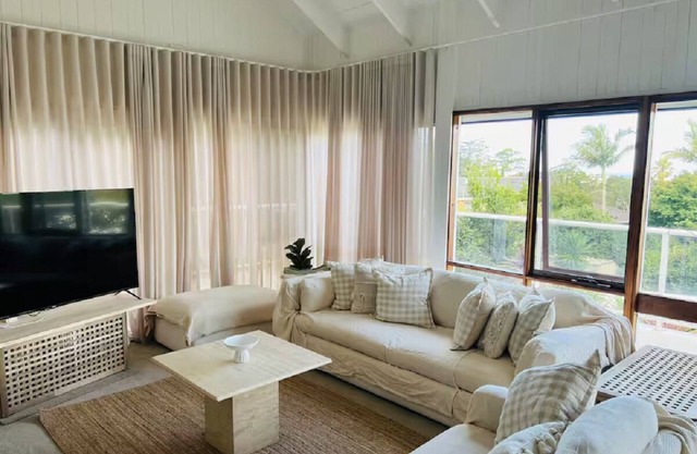 Escape to Villa Aurora