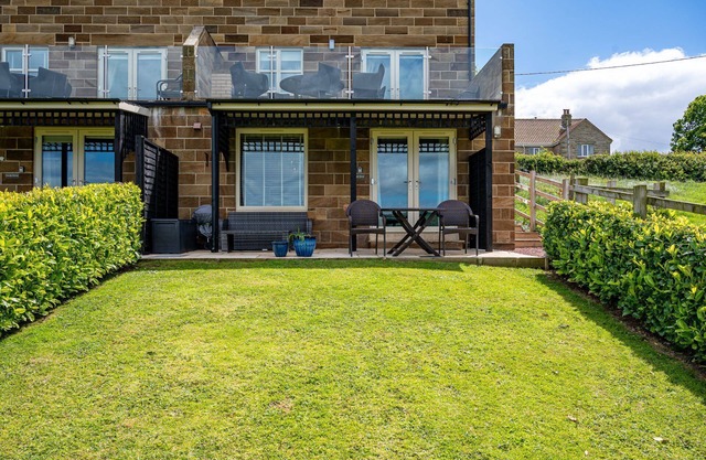 Esk View Retreat - Luxury Cottages