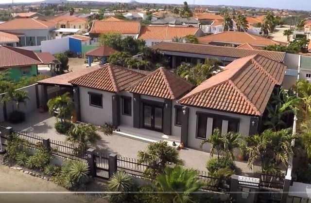 Esmeralda Escape - Your Private Oasis