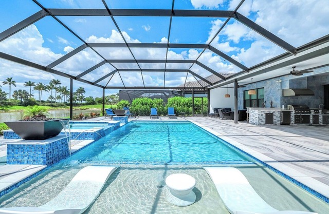 Esplanade by the Islands