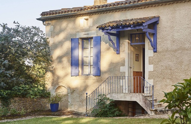Estuaire Gironde - Near BLAYE In the vineyards at 1 km shops Gite 75m²