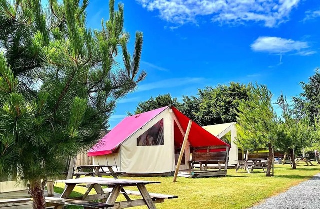 Etennemare Campsite* - 3-room canvas bungalow 4 people