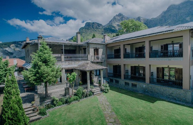 Etheres Tzoumerkon Mountain Resort