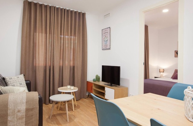 Europa Fira Apartment 33