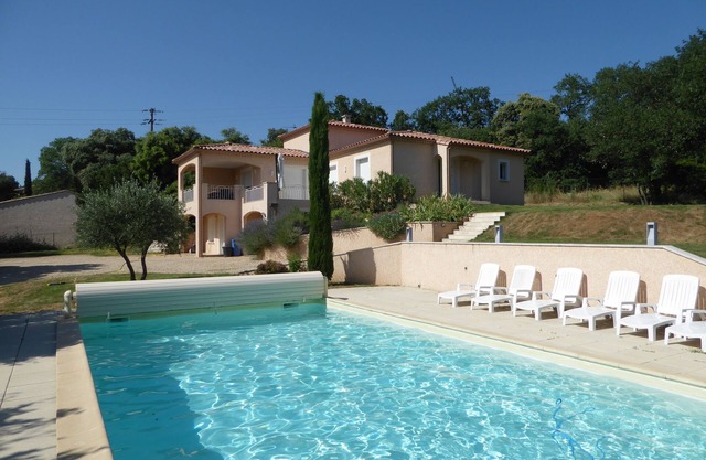 Euzet-les-Bains 30360 - Luxury villa 8 persons –
