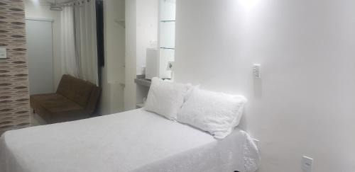 EXCELENTE CASA COM GARAGEM E 3 QUARTOS sendo 1 SUÍTE NA PRAIA DOS ANJOS A 5 min A PÉ DO PIER DOS BARCOS