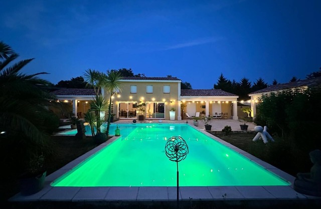 Exceptional T6 villa between Toulouse and Carcassonne, breathtaking Pyrenees view